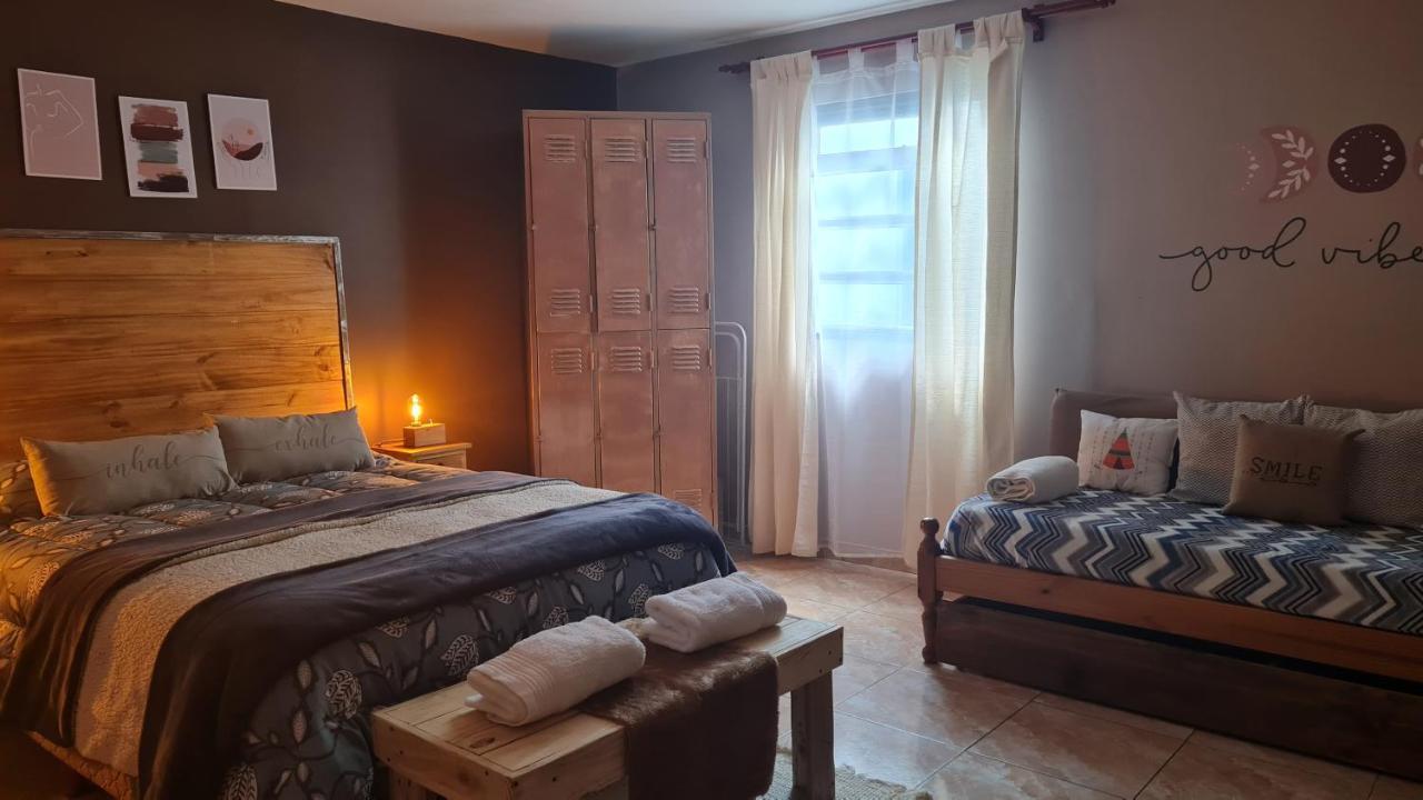 Hostel Del Lago, Habitaciones Privadas Y Cabanas El Chalten Exteriér fotografie